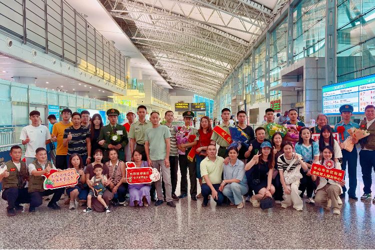 中山多鎮(zhèn)街備好暖心大禮包，送給最可愛的人